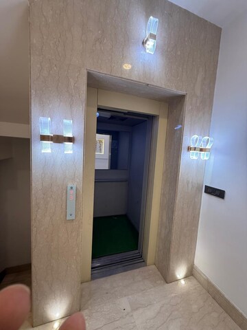  1 BHK Builder Floor at Chittaranjan Park – for Rent