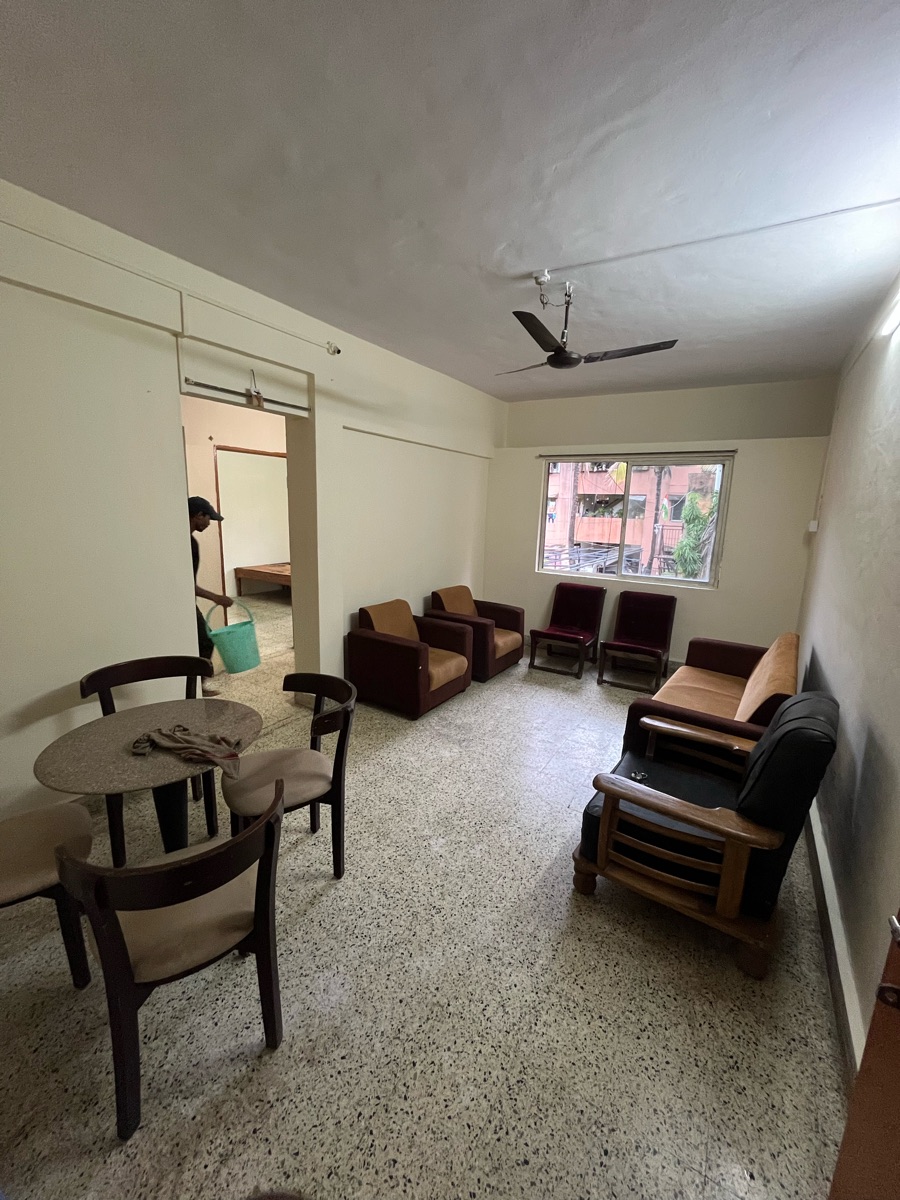 1 BHK + Study Room 550 Sq.Ft. Apartment in Parmar Park Phase II