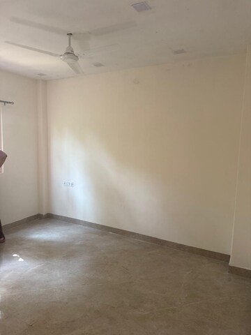 Room in 1 BHK Builder Floor at Kalkaji – for Rent