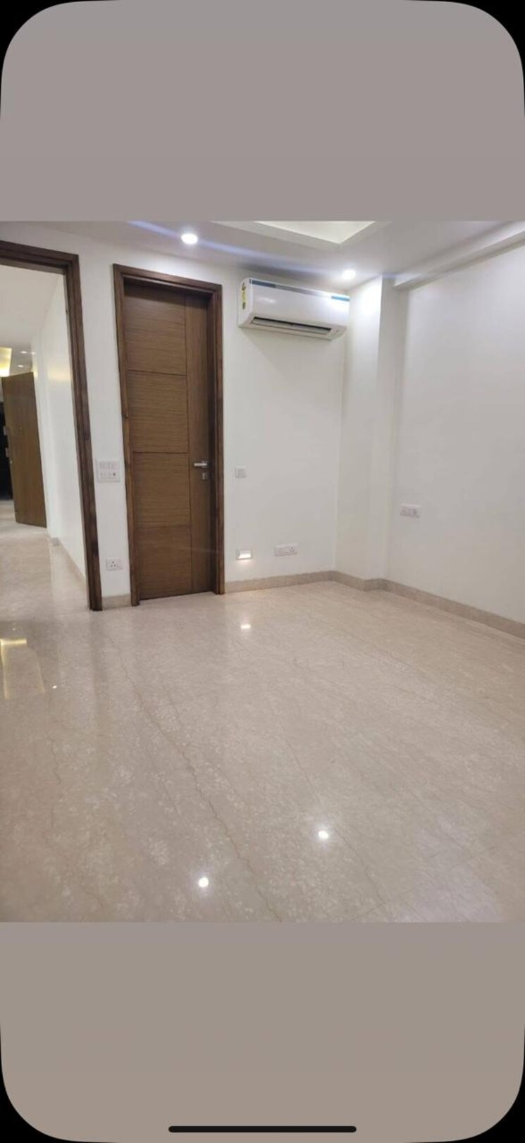 Room, greater kailash i 3 Bedroom 1900 Sq.Ft. Builder Floor In Greater Kailash I Delhi 8840279