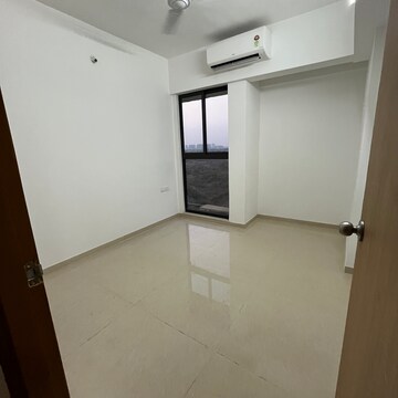 Room in 2 BHK Apartment at Lodha Palava Aurelia, Katai Village – for Rent
