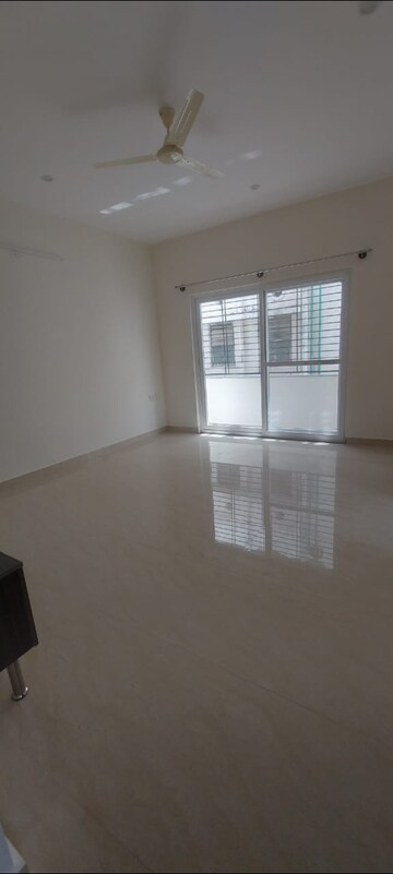 Room in 1 BHK Builder Floor at DSR Divine, New Thippasandra – for Rent
