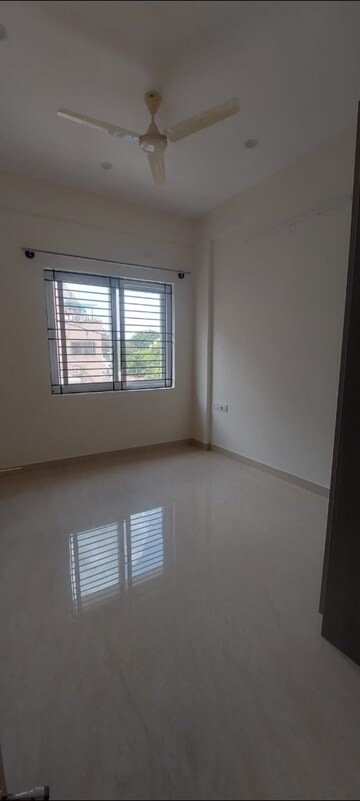 Room in 1 BHK Builder Floor at DSR Divine, New Thippasandra – for Rent