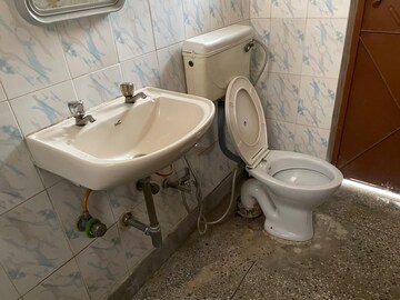Bathroom in 3 BHK Apartment at Omaxe The Olive Heights, Sector 56 – for Sale