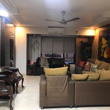 2 BHK Apartment For Rent in Lokhandwala Breeze Apartments, Lokhandwala Complex
