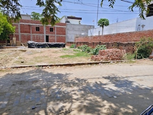  Plot – Exterior View View at Jankipuram - for Sale