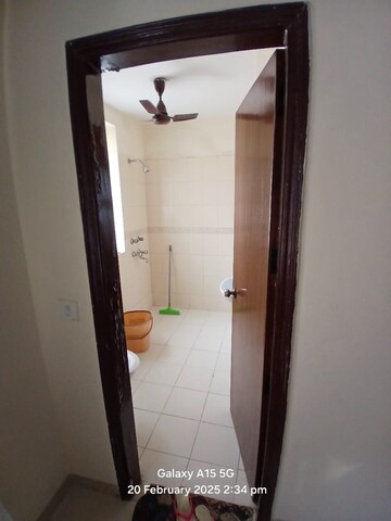 Bathroom in 5 BHK Apartment at Shakti the Sky Lark  Apartment, Sector 52 – for Rent