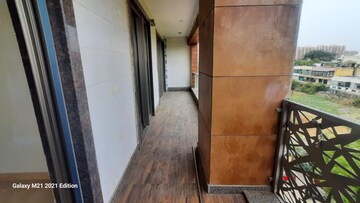 Building Lobby in 3.5 BHK Apartment at Souvenir Apartment, Sector 52 – for Rent