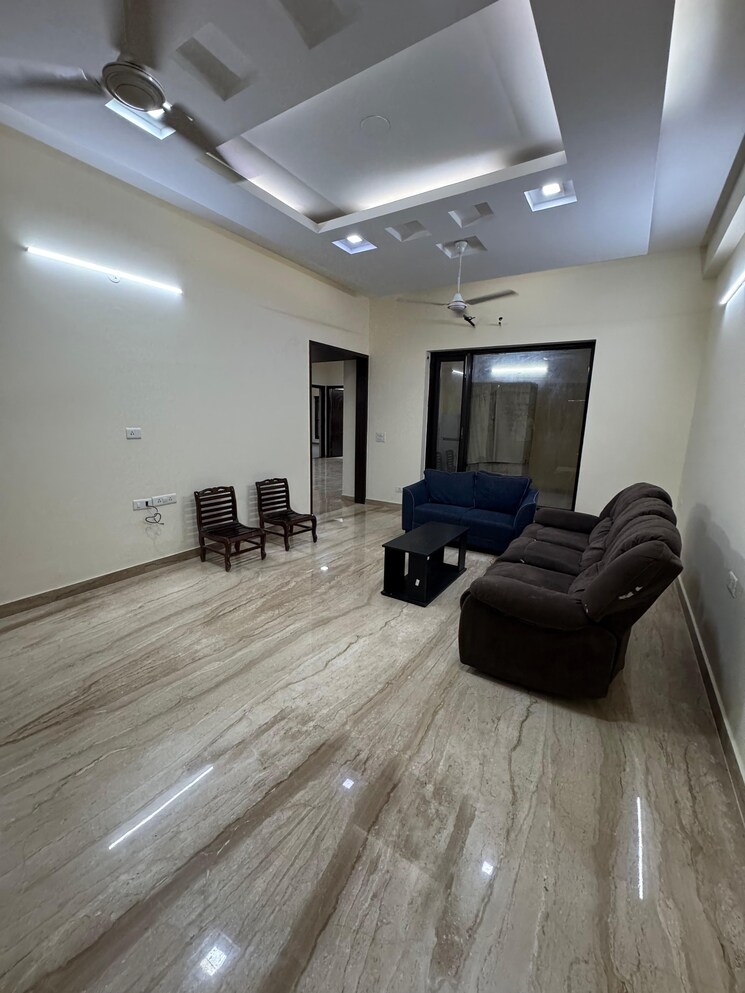  Parking, souvenir-apartment 3.5 Bedroom 1850 Sq.Ft. Apartment In Sector 52 Gurgaon 8840314