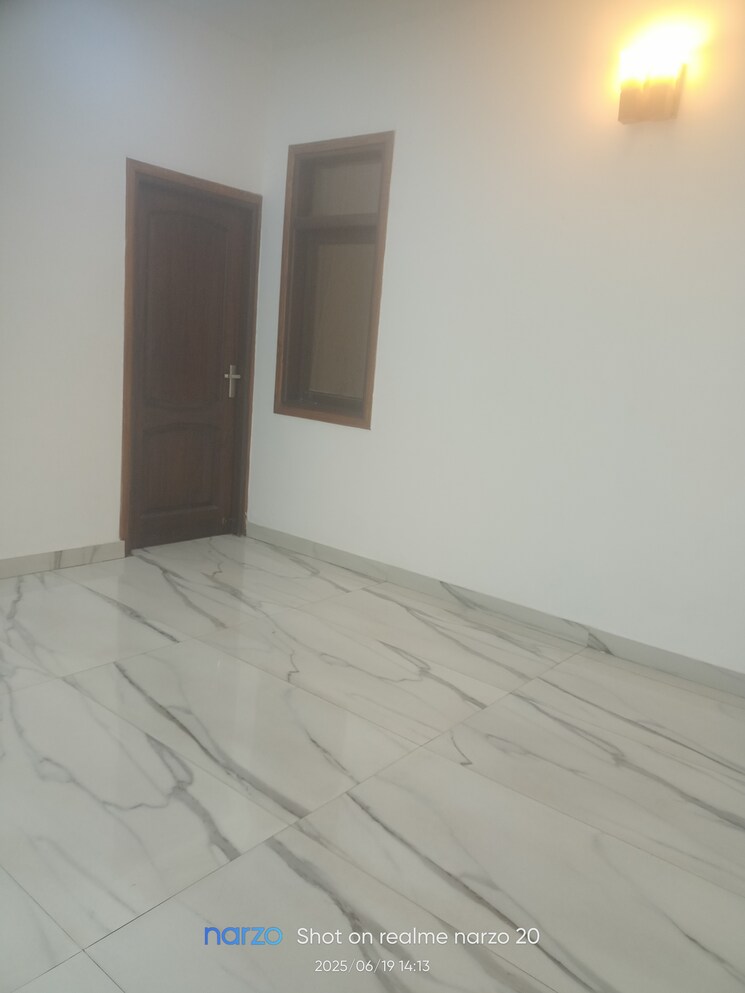 Room, eros-rosewood-city 3 Bedroom 2200 Sq.Ft. Builder Floor In Sector 49 Gurgaon 8840330