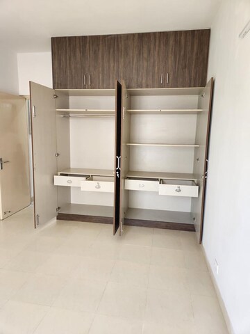 3 BHK Apartment For Rent in Vatika City Homes, Sector 83