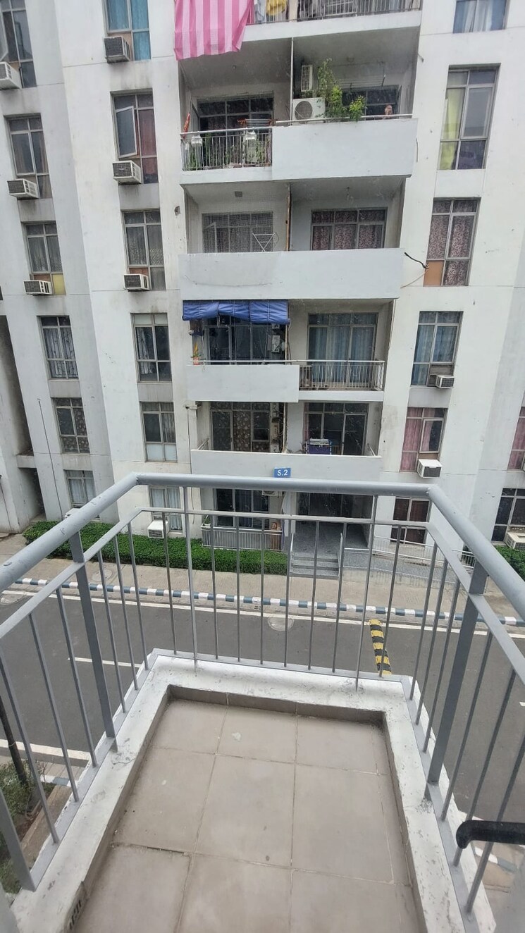 Balcony, vatika-lifestyle-homes 3 Bedroom 1750 Sq.Ft. Apartment In Sector 83 Gurgaon 8840349