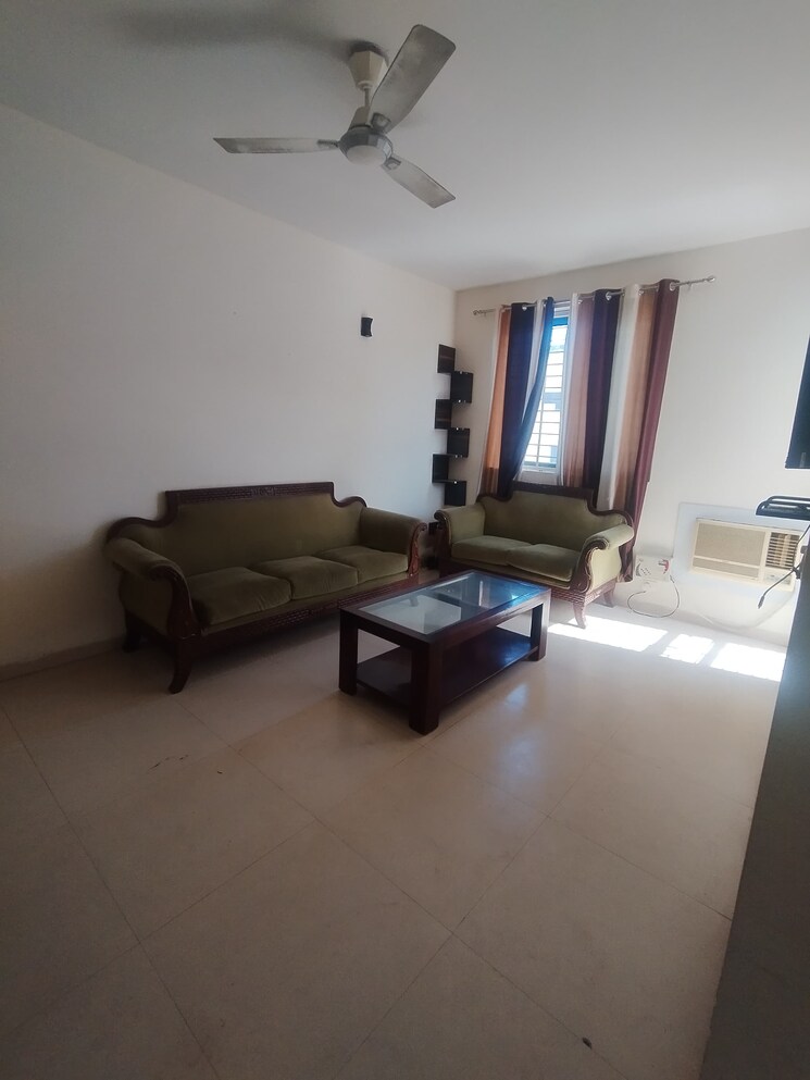 Living Room, vatika-inxt-emilia-floors 2 Bedroom 930 Sq.Ft. Builder Floor In Sector 82 Gurgaon 8840354