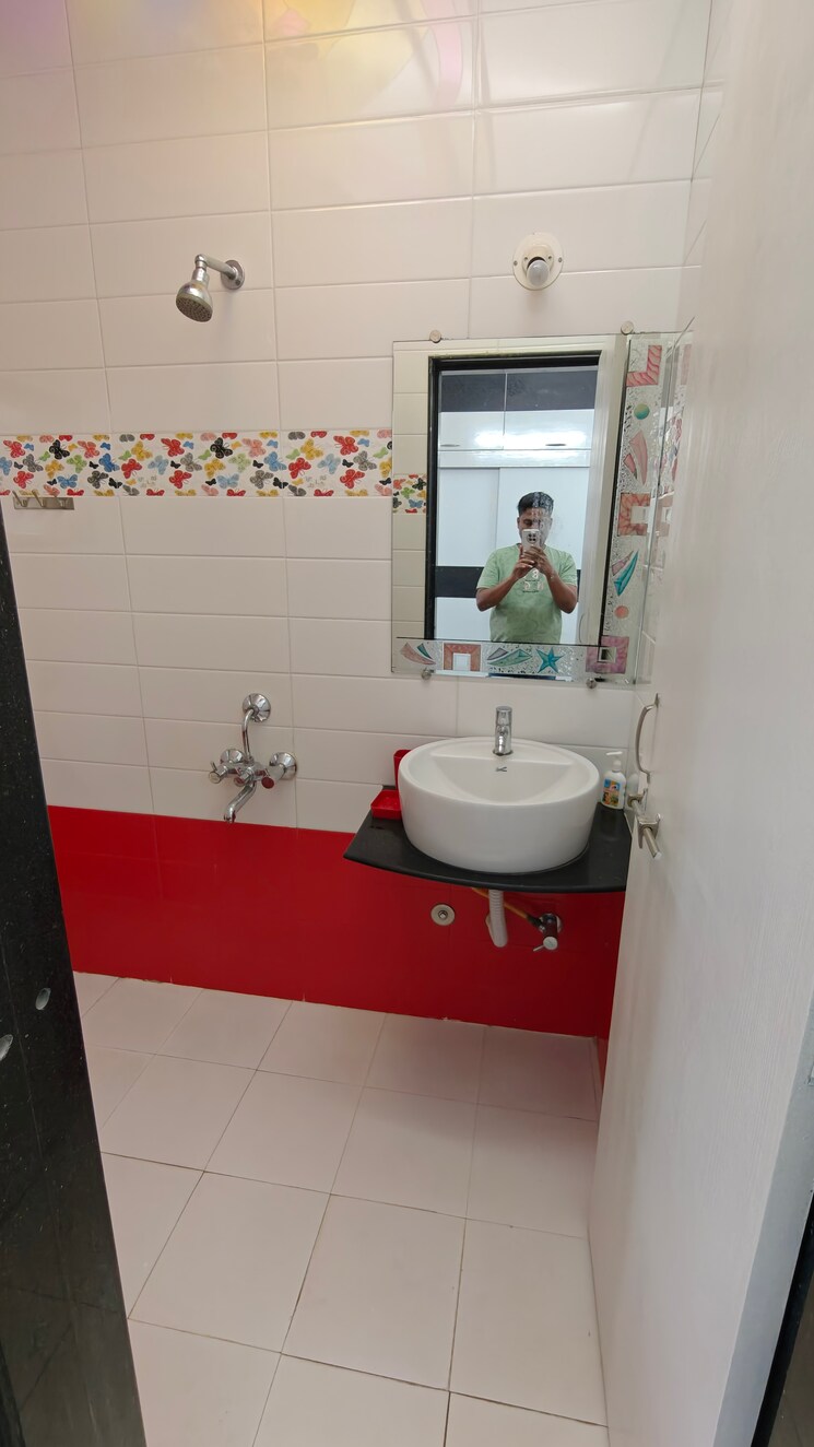 Bathroom, gokhalenagar Pg For Girls In Gokhalenagar 8840366