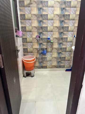Bathroom in 2 BHK Builder Floor at Palam Vihar – for Rent