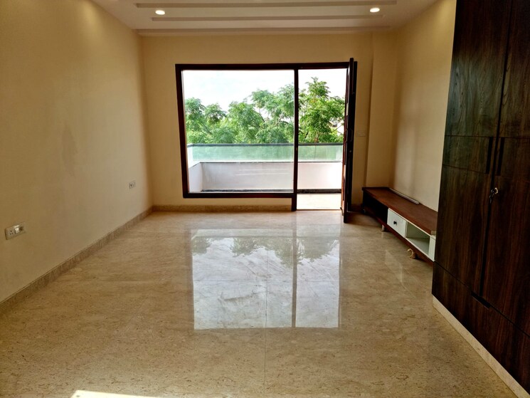 Room, palam vihar 4 Bedroom 460 Sq.Yd. Independent House In Palam Vihar Gurgaon 8840377