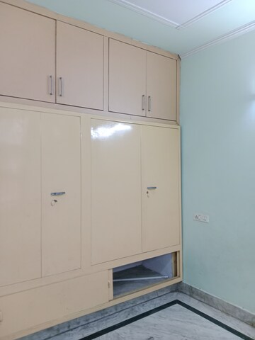 Room in 2 BHK Builder Floor at Huda – for Rent