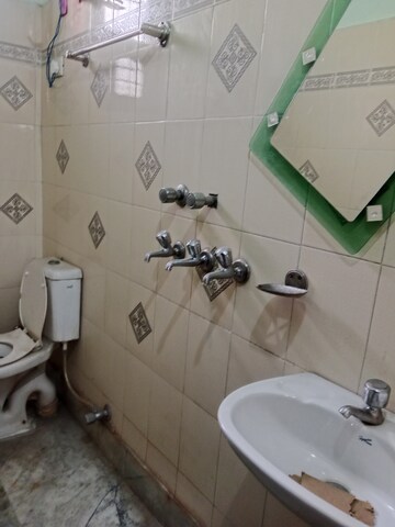 Bathroom in 2 BHK Builder Floor at Huda – for Rent