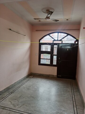 2 BHK Builder Floor For Rent in Huda