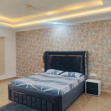 Bedroom in 4 BHK Builder Floor at OM Builder Floors, Sector 43 – for Rent
