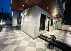 Parking in 5 BHK Independent House at Nirman Nagar – for Sale