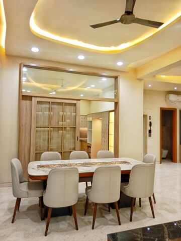 Master Bedroom in 6 BHK Independent House at Vidhyut Nagar – for Sale