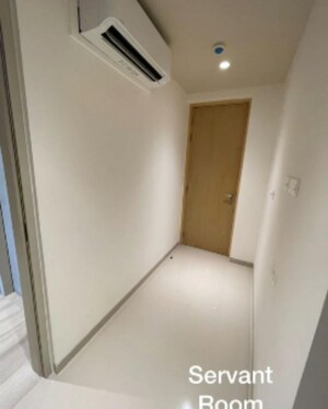 Room in 4 BHK Apartment at Lodha World View, Worli – for Sale