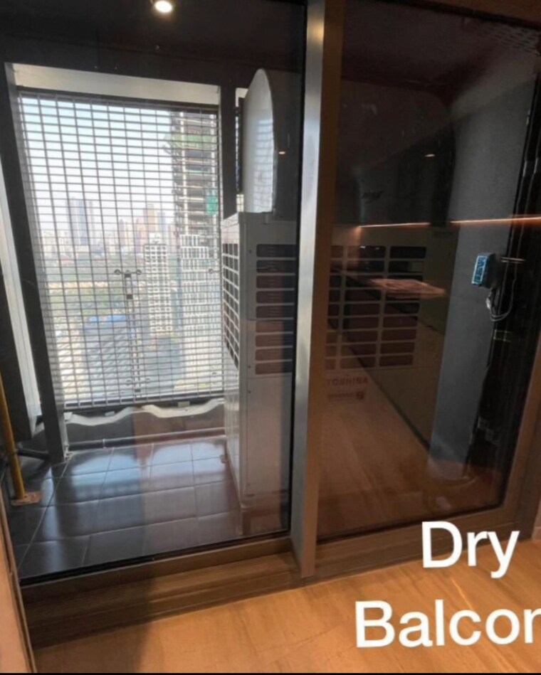 Bathroom, lodha-world-view 4 Bedroom 2619 Sq.Ft. Apartment In Worli Mumbai 8840454