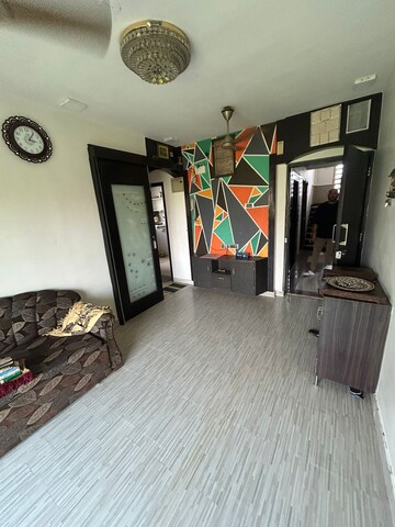 1 BHK Apartment For Rent in Evershine Millenium Paradise, Kandivali East