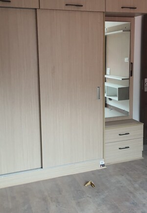 Room in 3 BHK Apartment at Bhattakufer – for Sale