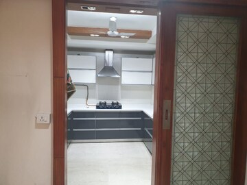 Master Bedroom in 3 BHK Builder Floor at Defence Colony – for Rent