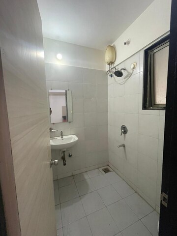 Bathroom in 1 BHK Apartment at City View Building, Worli – for Rent