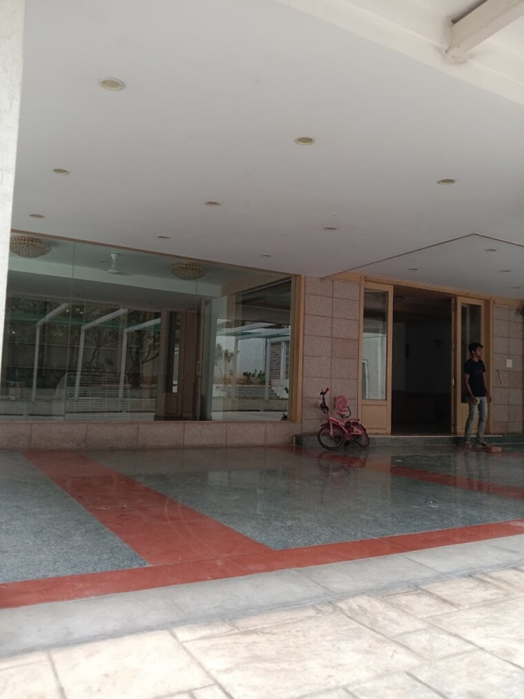  Parking, sri-krishna-krishe-valley 3 Bedroom 2457 Sq.Ft. Apartment In Banjara Hills Hyderabad 8840565