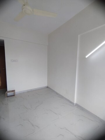 Room in 1 BHK Apartment at The Baya Central, Lower Parel – for Rent