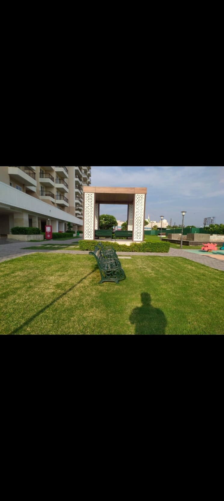 Garden, ashiana-mulberry 2.5 Bedroom 1465 Sq.Ft. Apartment In Sohna Sector 2 Gurgaon 8840545