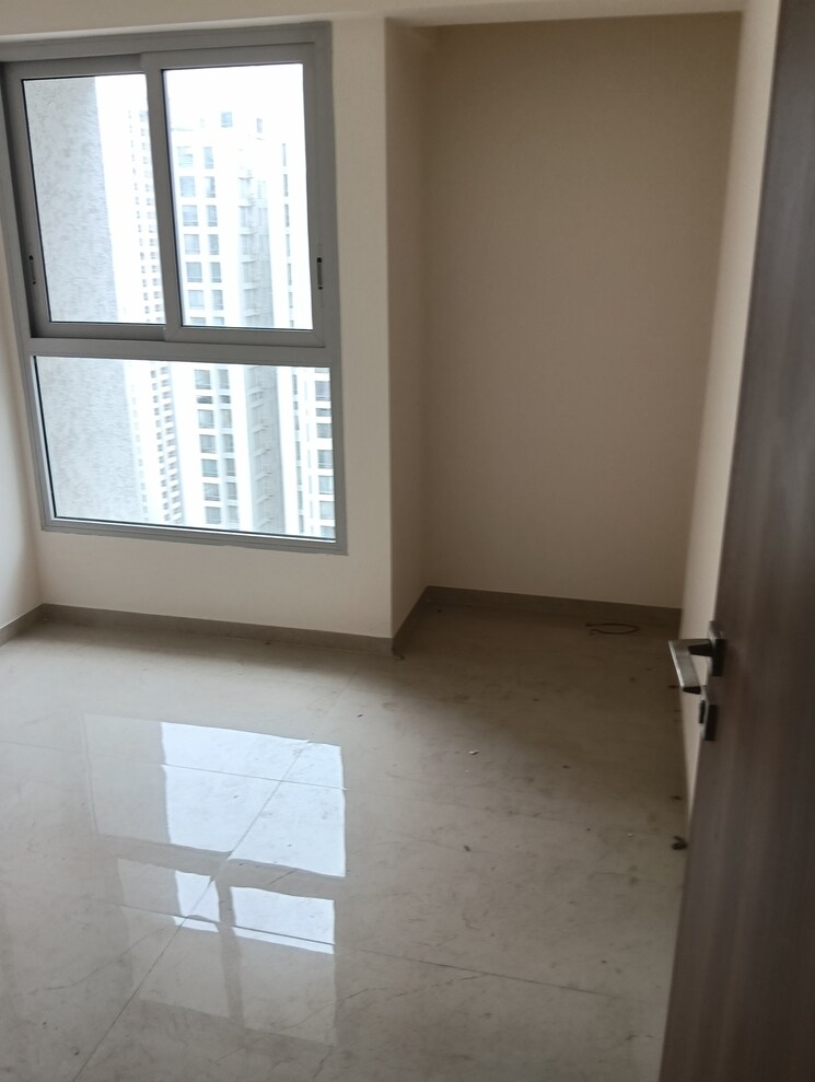 Room, piramal-vaikunth 1.5 Bedroom 575 Sq.Ft. Apartment In Balkum Pada Thane 8840535