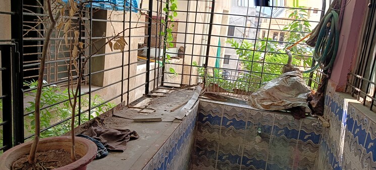 Balcony, mahal 2 Bedroom 825 Sq.Ft. Apartment In Mahal Nagpur 8840728