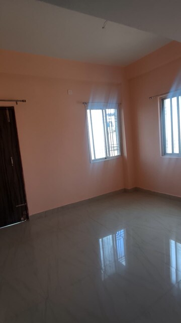 Room in 2 BHK Independent House at Chutia – for Rent