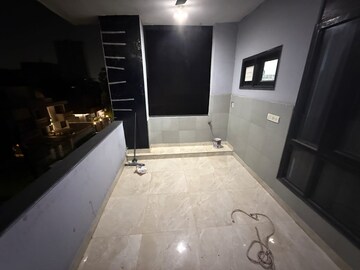 Balcony in 3 BHK Builder Floor at Sector 36 – for Rent