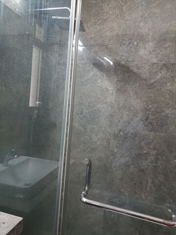 Furnished Amenities in 2 BHK Apartment at LnT Crescent Bay T3, Parel – for Rent