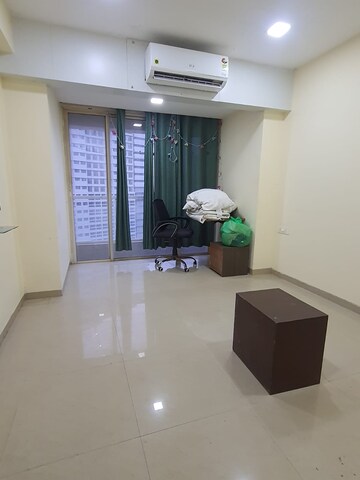 2 BHK Apartment For Rent in Lokhandwala Harmony, Worli