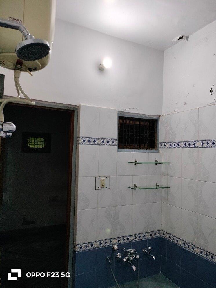 Kitchen, gomti nagar 2 Bedroom 1250 Sq.Ft. Builder Floor In Gomti Nagar Lucknow 8840773