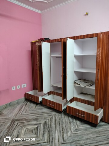 Bedroom in 2 BHK Builder Floor at Gomti Nagar – for Rent