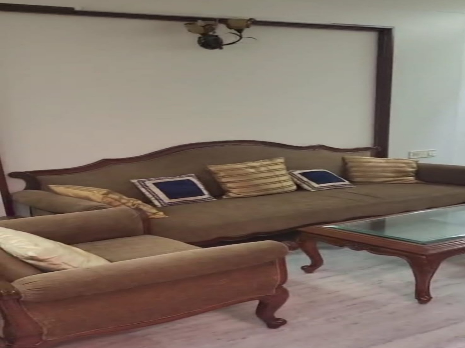 2 BHK Apartment For Rent in Dadar