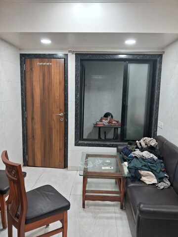 Furnished Amenities in 1.5 BHK Apartment at Yash Apartment KoparKhairane, Kopar Khairane – for Rent