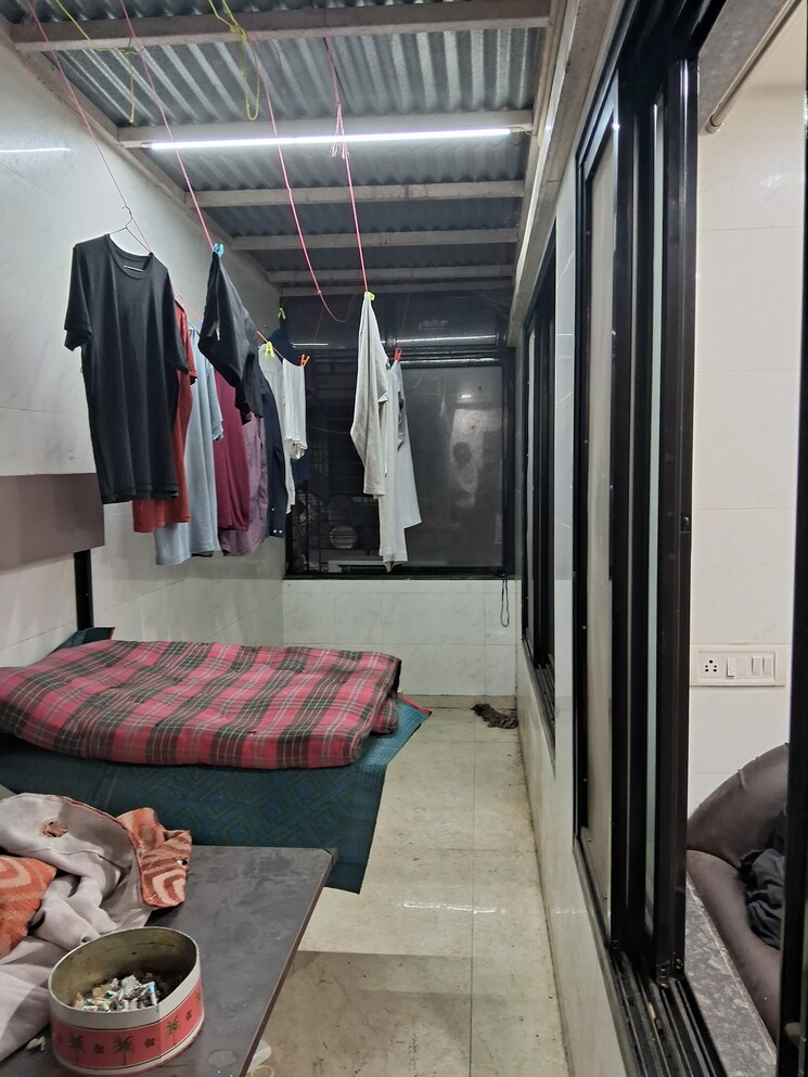  Parking, yash-apartment-koparkhairane 1.5 Bedroom 600 Sq.Ft. Apartment In Kopar Khairane Navi Mumbai 8840793