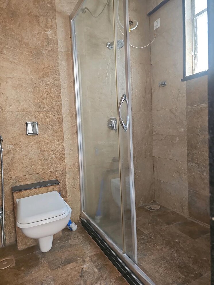 Bathroom, goel-ganga-liviano 4 Bedroom 3000 Sq.Ft. Apartment In Kharadi Pune 8840779