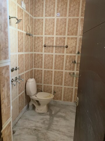 Bathroom in 3 BHK Builder Floor at Sainik Colony – for Rent