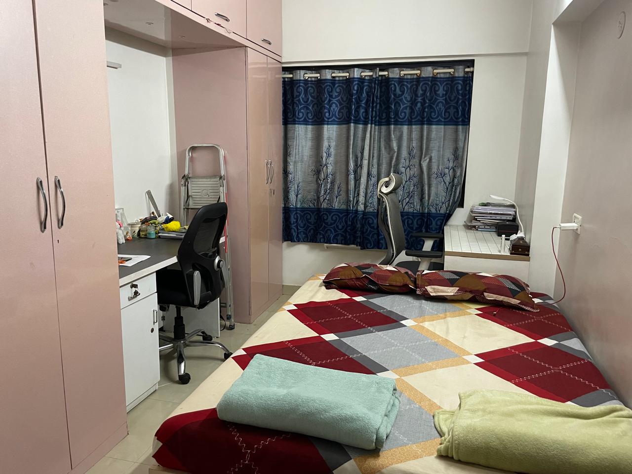 1 BHK 575 Sq.Ft. Apartment in Sadguru Complex I