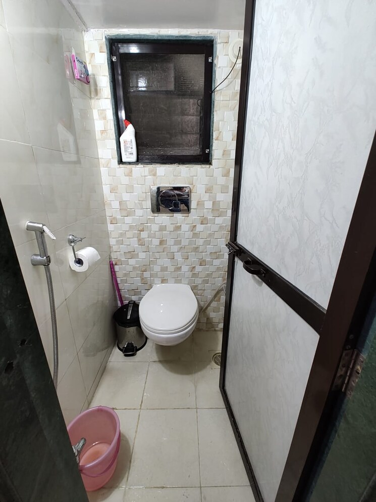 Bathroom, yashodeep-chs 1 Bedroom 650 Sq.Ft. Apartment In Kopar Khairane Navi Mumbai 8840833